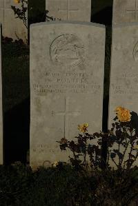 Caterpillar Valley Cemetery Longueval - Foster, W