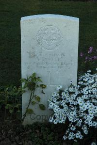 Caterpillar Valley Cemetery Longueval - Fowler, Reginald George