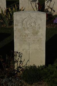 Caterpillar Valley Cemetery Longueval - Fraser, H G