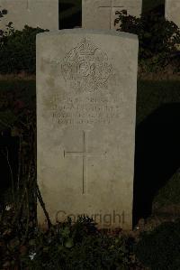 Caterpillar Valley Cemetery Longueval - Gallagher, J