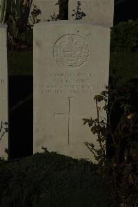 Caterpillar Valley Cemetery Longueval - Grant, E J