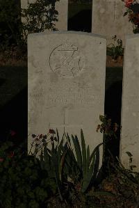 Caterpillar Valley Cemetery Longueval - Greeff, P A C