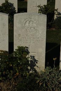 Caterpillar Valley Cemetery Longueval - Greenslade, J