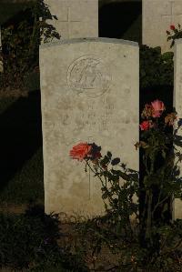 Caterpillar Valley Cemetery Longueval - Gregory, F