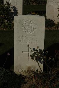 Caterpillar Valley Cemetery Longueval - Hamilton, Matthew