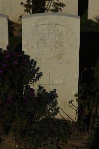 Caterpillar Valley Cemetery Longueval - Harley, H