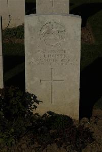 Caterpillar Valley Cemetery Longueval - Harper, T J