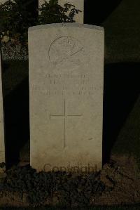 Caterpillar Valley Cemetery Longueval - Harrison, J