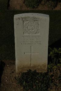 Caterpillar Valley Cemetery Longueval - Hawes, S