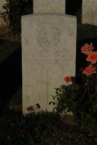 Caterpillar Valley Cemetery Longueval - Hayden, A L