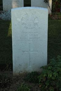 Caterpillar Valley Cemetery Longueval - Head, R G