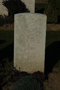 Caterpillar Valley Cemetery Longueval - Herd, R