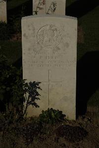 Caterpillar Valley Cemetery Longueval - Hill, D