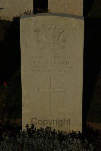 Caterpillar Valley Cemetery Longueval - Hillard, V C