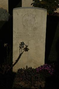 Caterpillar Valley Cemetery Longueval - Hopkins, Emsley