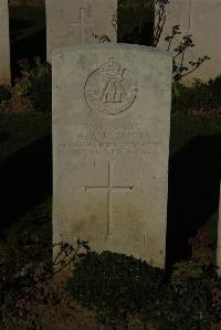 Caterpillar Valley Cemetery Longueval - Jackson, A V