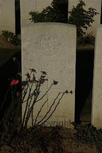 Caterpillar Valley Cemetery Longueval - Jackson, N W G