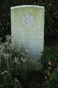 Caterpillar Valley Cemetery Longueval - Jacobs, Emmet Edward