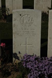 Caterpillar Valley Cemetery Longueval - Jamieson, J