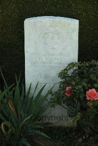 Caterpillar Valley Cemetery Longueval - Lamb, F