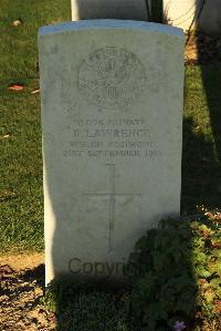 Caterpillar Valley Cemetery Longueval - Lawrence, R