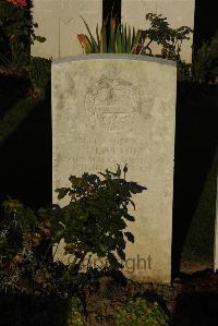 Caterpillar Valley Cemetery Longueval - Layton, J