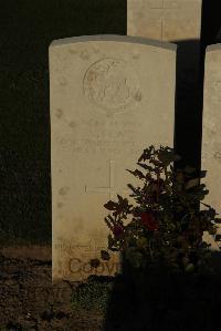 Caterpillar Valley Cemetery Longueval - Lewis, Ernest