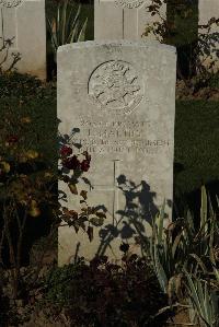 Caterpillar Valley Cemetery Longueval - Maltby, L