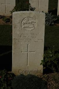 Caterpillar Valley Cemetery Longueval - McAlley, R