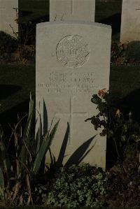 Caterpillar Valley Cemetery Longueval - McCreary, William