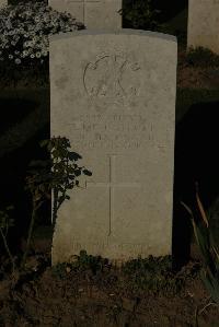 Caterpillar Valley Cemetery Longueval - McCulloch, Thomas