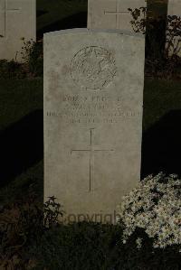 Caterpillar Valley Cemetery Longueval - McIntosh, A