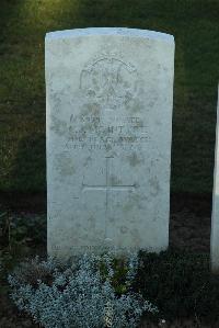 Caterpillar Valley Cemetery Longueval - McIntyre, Charles John