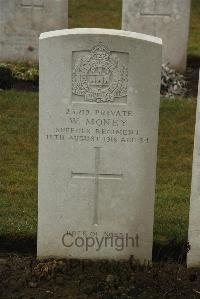 Caterpillar Valley Cemetery Longueval - Money, William