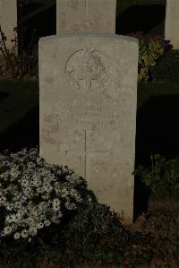 Caterpillar Valley Cemetery Longueval - Monk, William Charles