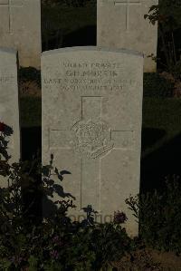 Caterpillar Valley Cemetery Longueval - Morris, G H