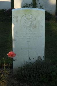 Caterpillar Valley Cemetery Longueval - Mossop, E