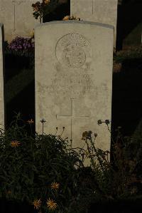 Caterpillar Valley Cemetery Longueval - Murphy, T P