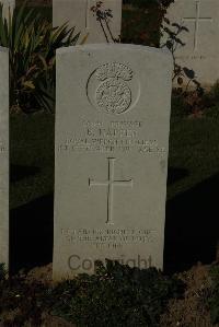 Caterpillar Valley Cemetery Longueval - Napper, Bertie