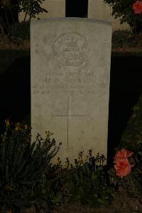 Caterpillar Valley Cemetery Longueval - Neville, Henry John