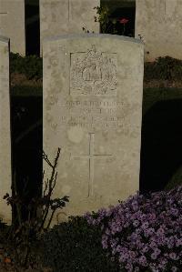 Caterpillar Valley Cemetery Longueval - Norton, Eric