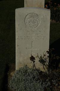 Caterpillar Valley Cemetery Longueval - Pailthorpe, Frank