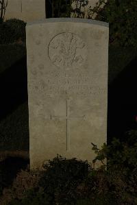 Caterpillar Valley Cemetery Longueval - Palmer, Lancelot