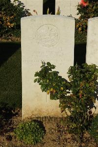 Caterpillar Valley Cemetery Longueval - Perkins, E W