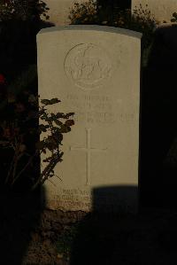 Caterpillar Valley Cemetery Longueval - Platt, Samuel Woodgate