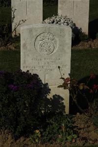 Caterpillar Valley Cemetery Longueval - Price, J