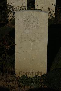 Caterpillar Valley Cemetery Longueval - Rich, A