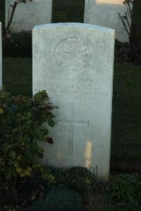 Caterpillar Valley Cemetery Longueval - Riley, H