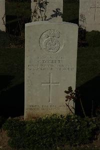 Caterpillar Valley Cemetery Longueval - Roberts, C