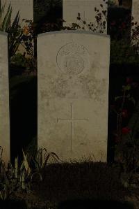 Caterpillar Valley Cemetery Longueval - Roberts, H